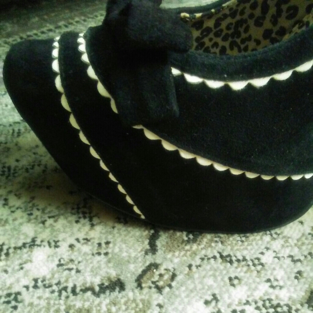 Jessica Simpson Jeorge Pump